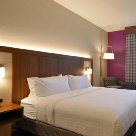 Holiday Inn Express Quantico - Stafford By Ihg Exteriör bild