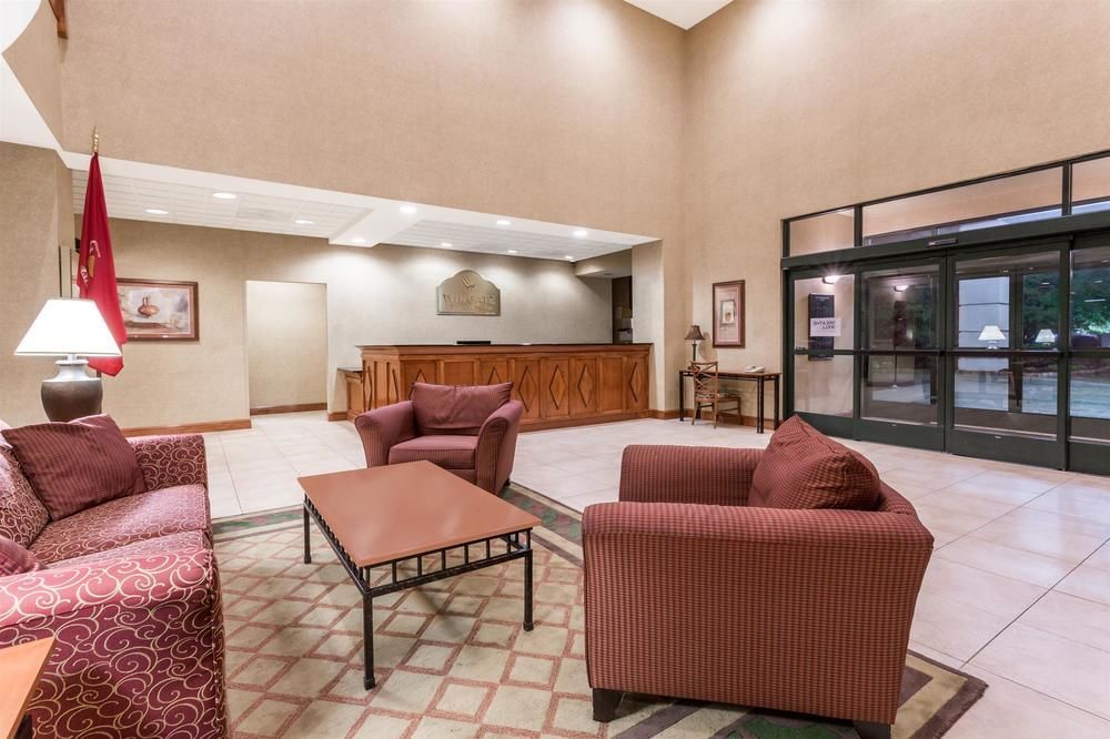 Holiday Inn Express Quantico - Stafford By Ihg Exteriör bild
