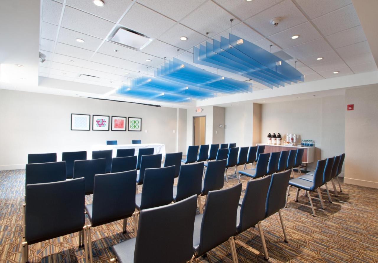 Holiday Inn Express Quantico - Stafford By Ihg Exteriör bild