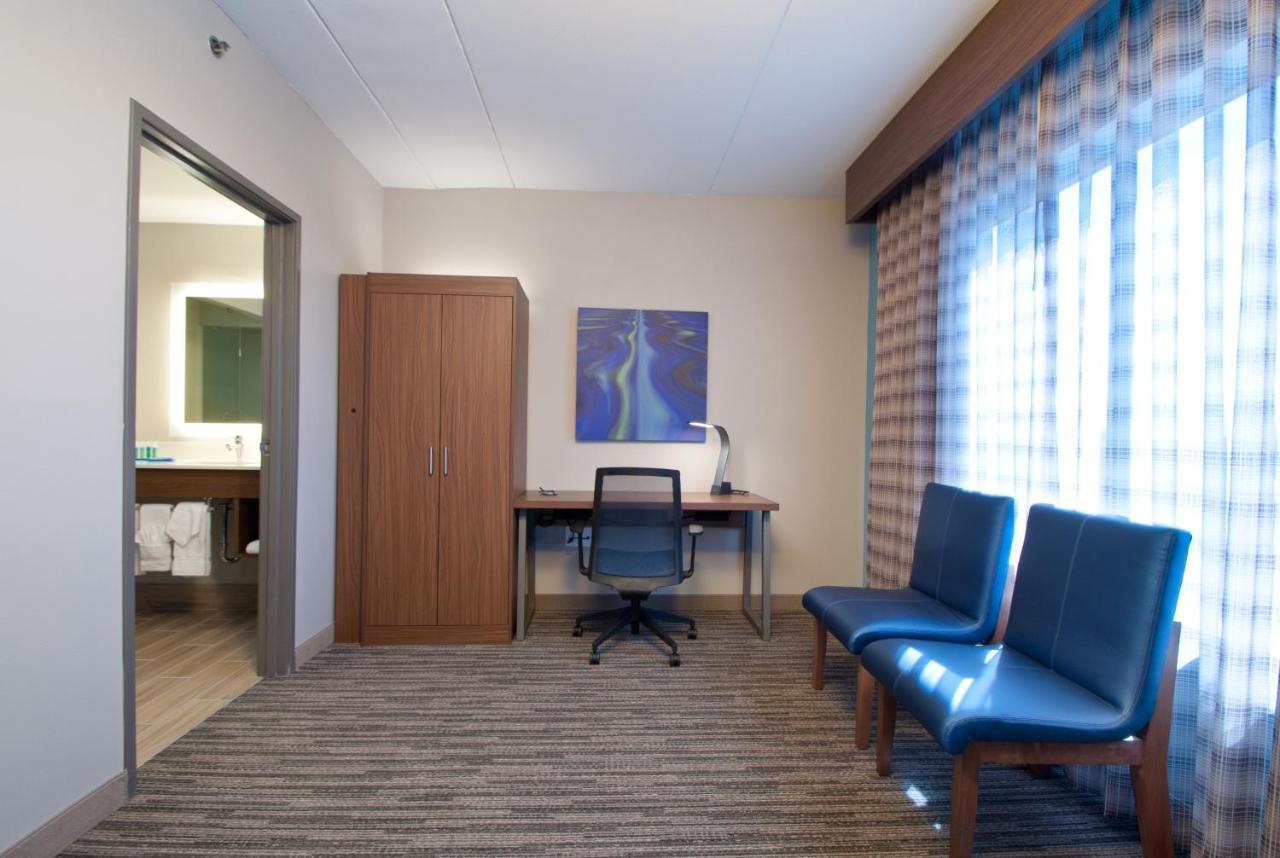 Holiday Inn Express Quantico - Stafford By Ihg Exteriör bild